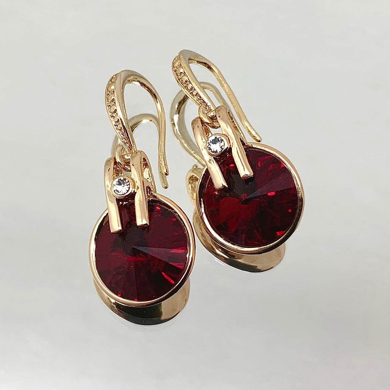 Premium Crystal Rivoli Cut Set