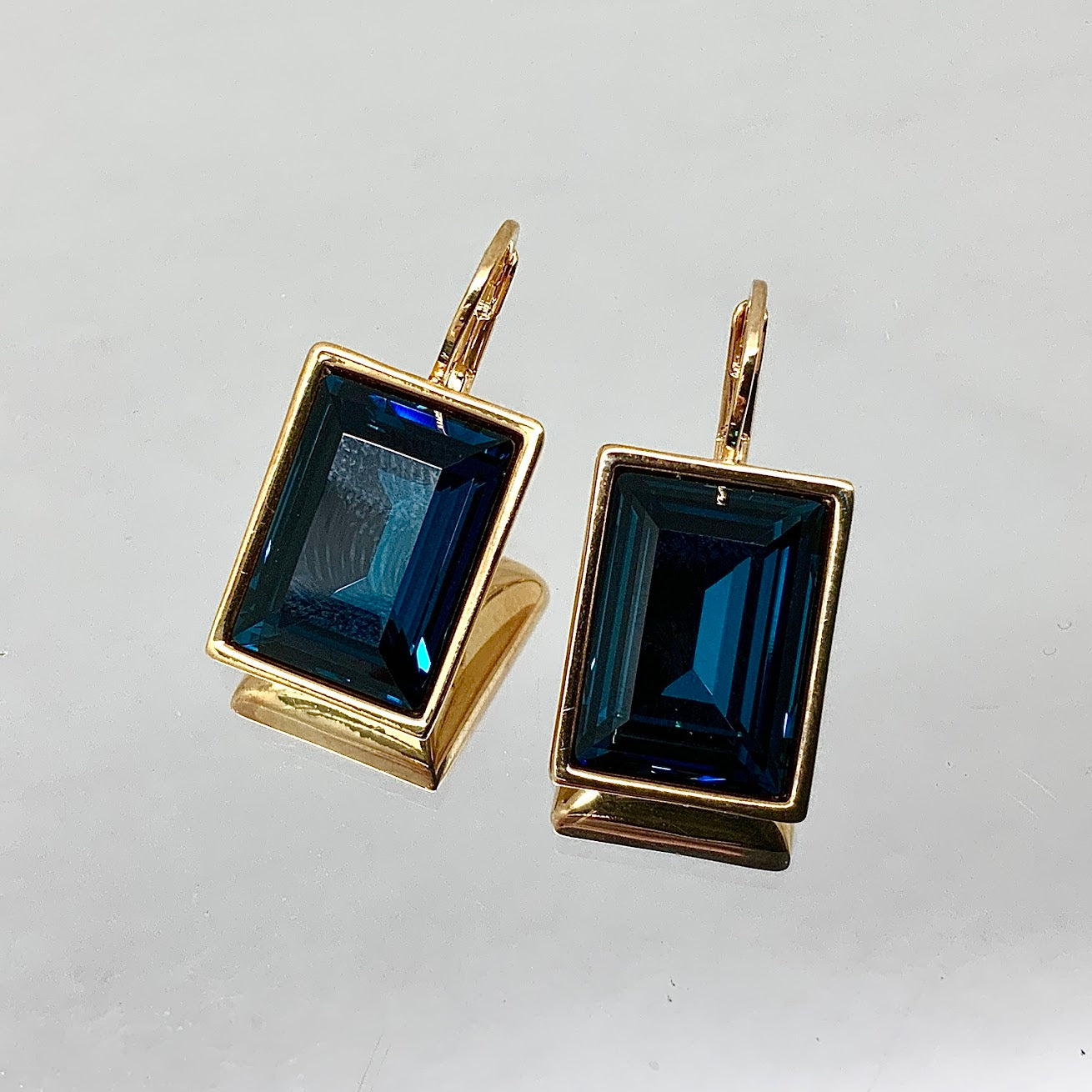 Step Cut Premium Crystal Set