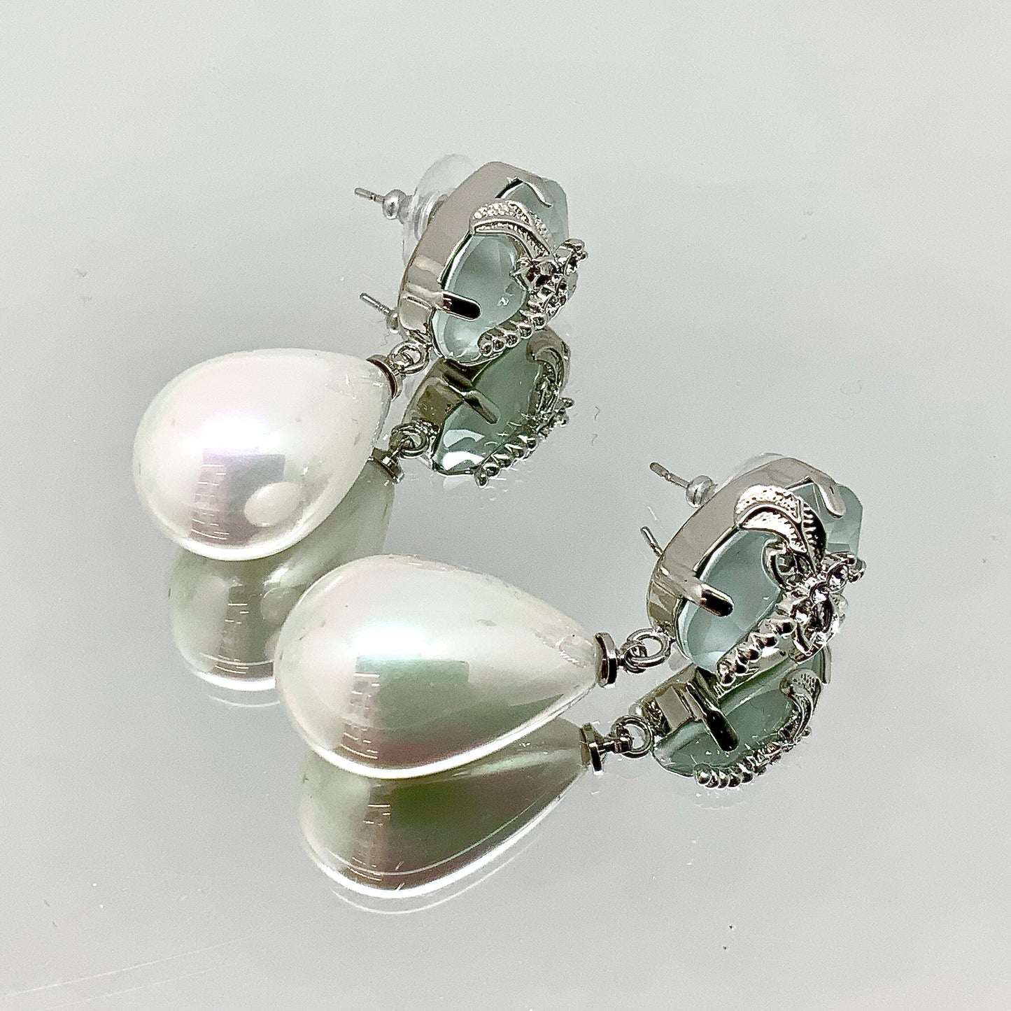 Pearl Crystal Earrings