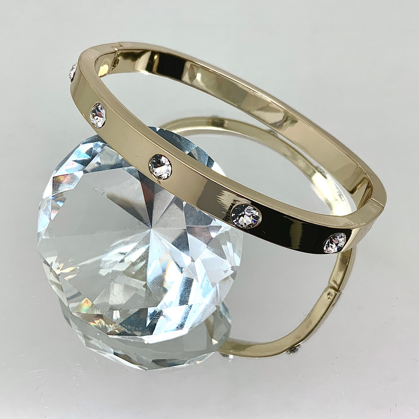 Premium Crystal 7mm Width Bangle