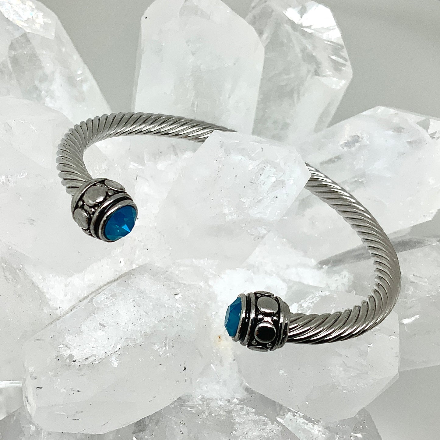 Premium Crystal Cuff Bangle 2