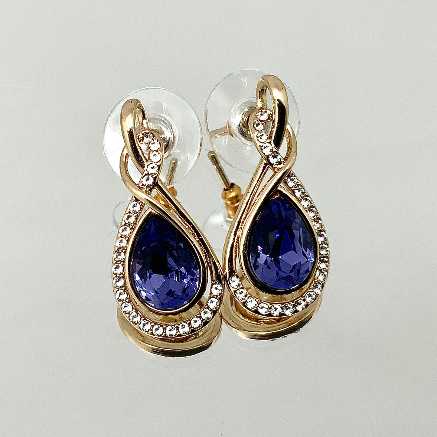 Premium Crystal Twisted Tear Set