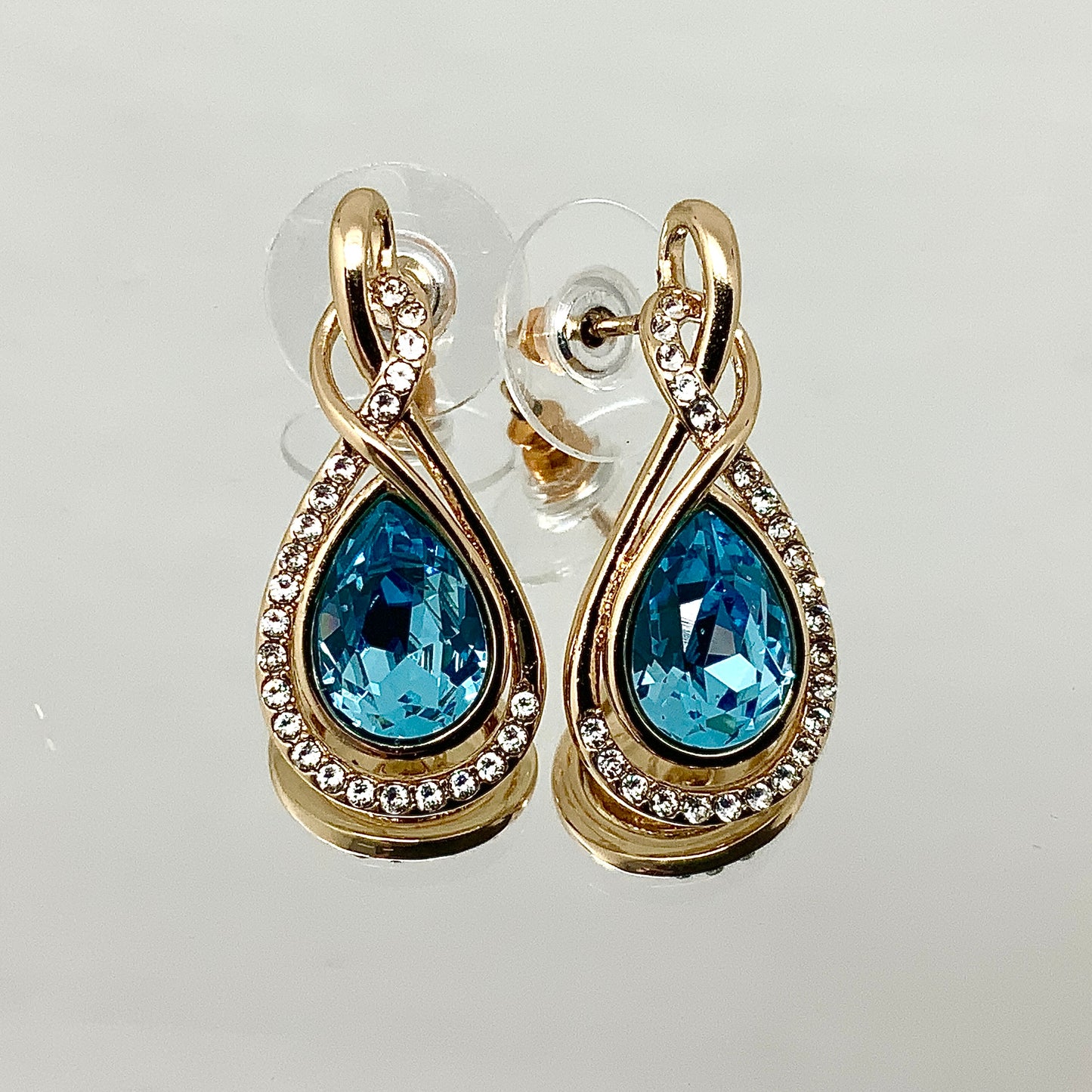 Premium Crystal Twisted Tear Set