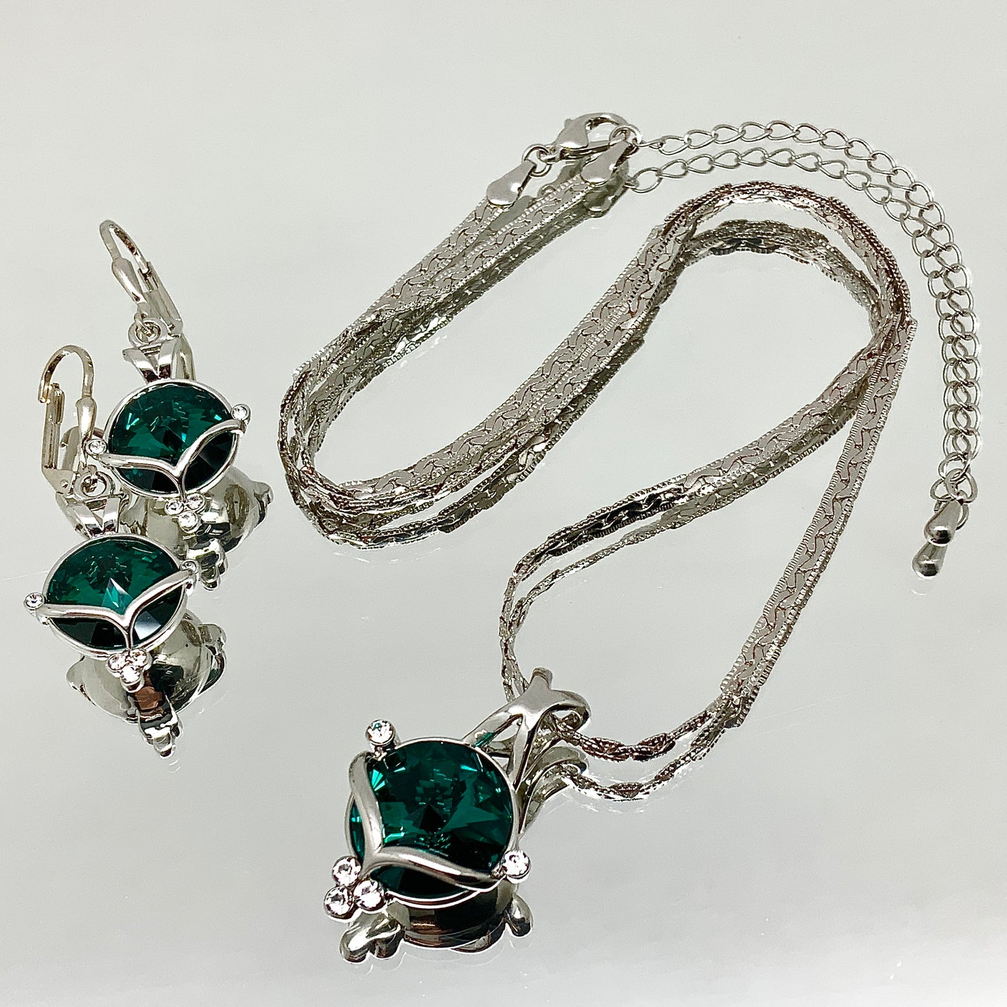Premium Crystal Rivoli Cut Princess Set