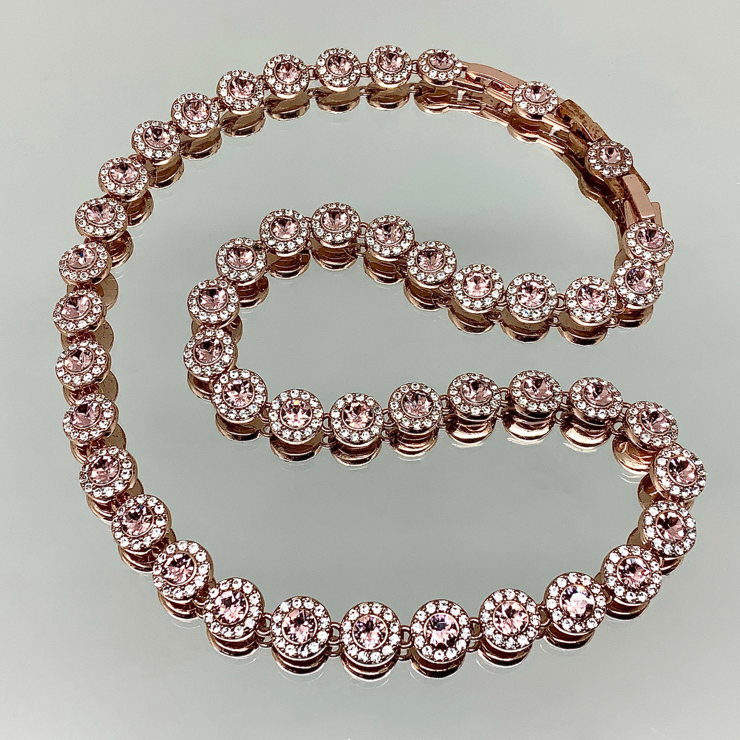 Premium Crystal Round Evening Set