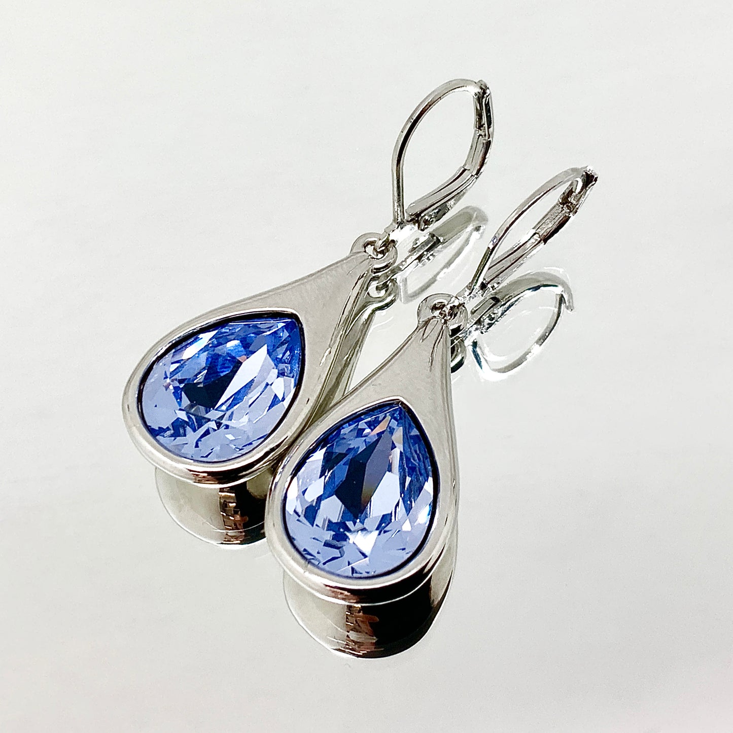 Teardrop Cut Premium Crystal Set