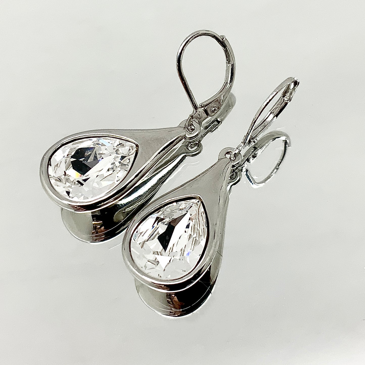 Teardrop Cut Premium Crystal Set