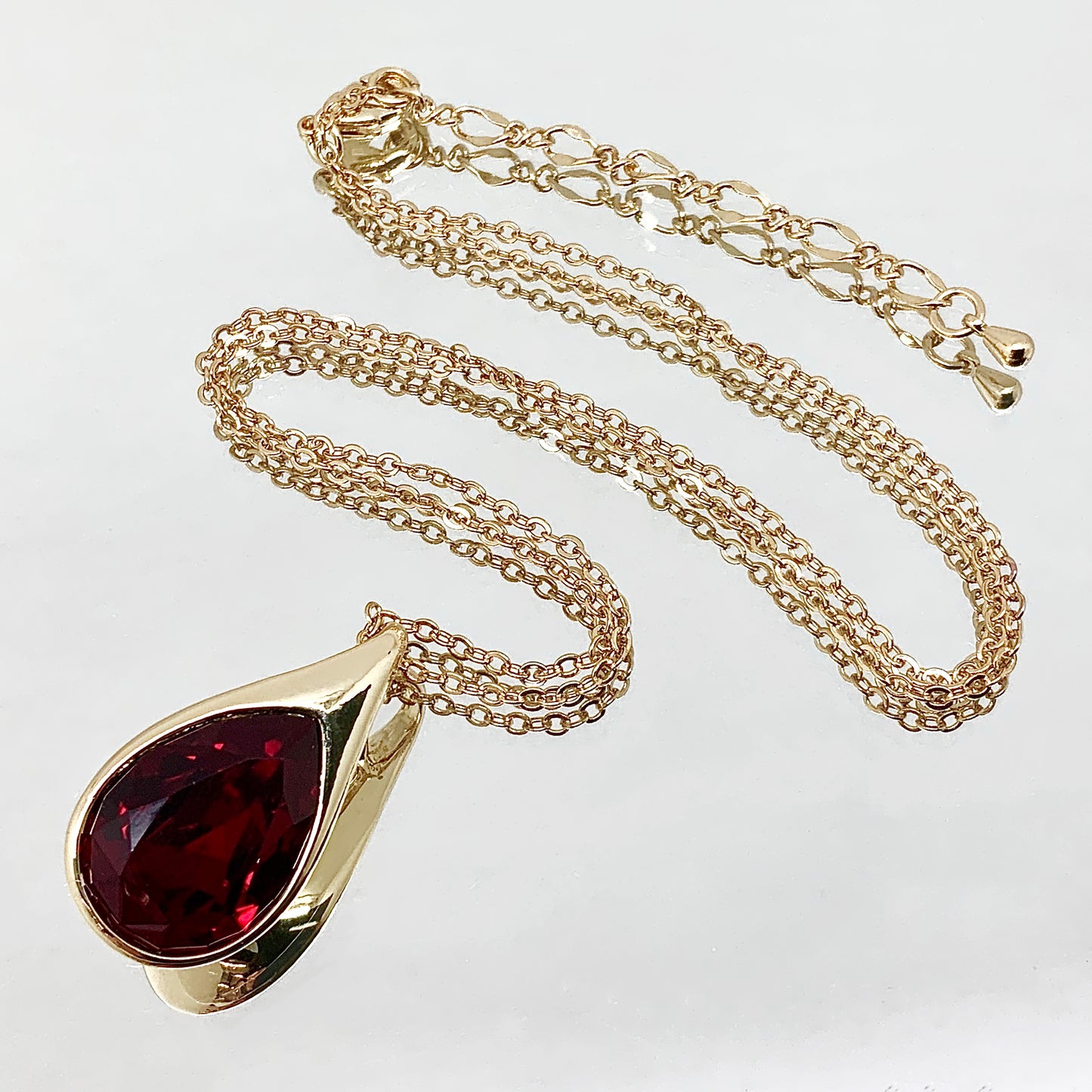 Teardrop Cut Premium Crystal Set