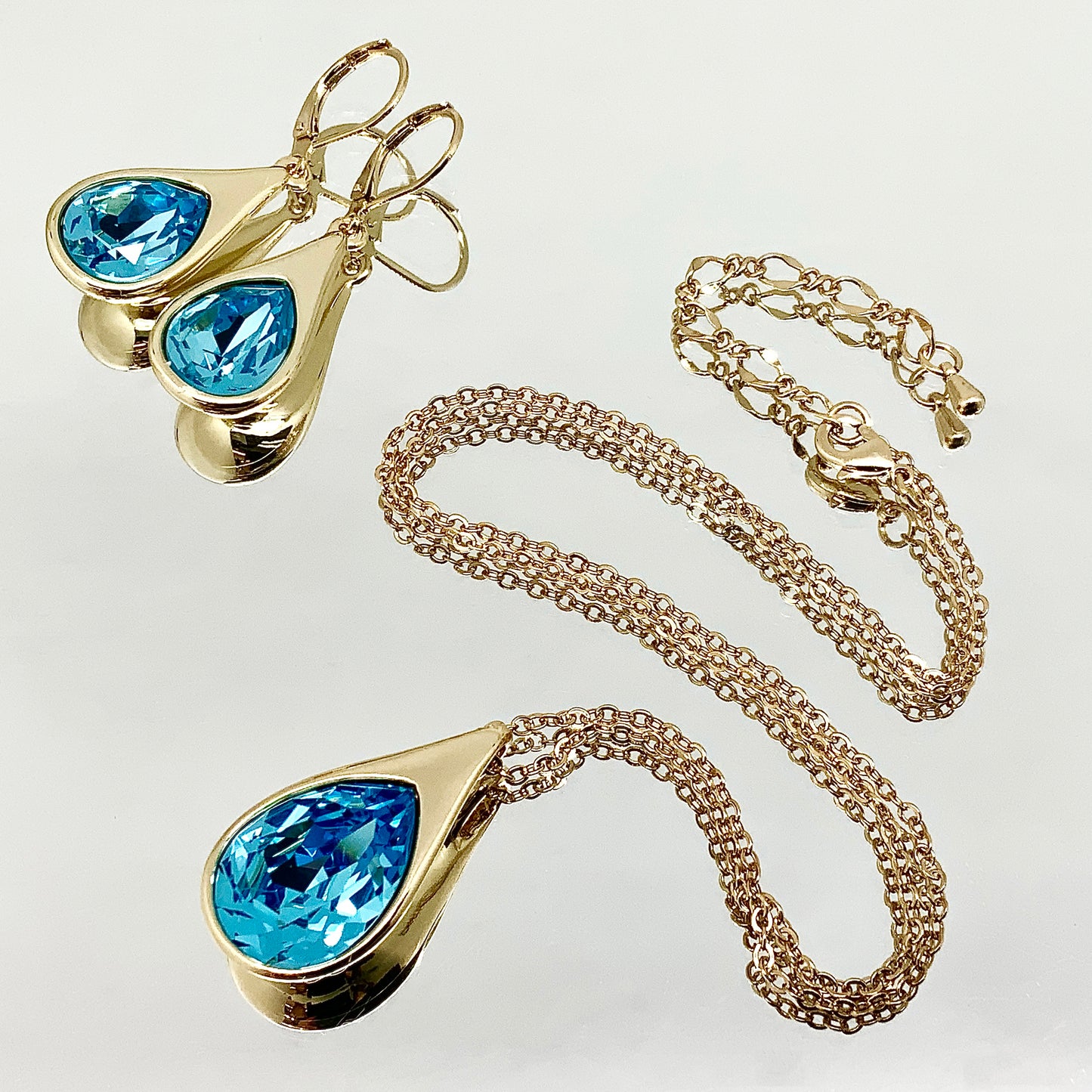 Teardrop Cut Premium Crystal Set