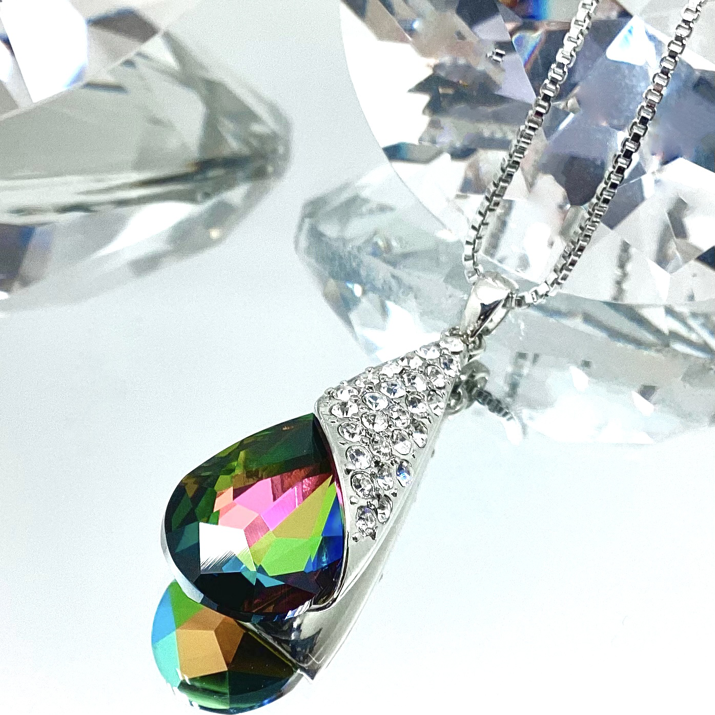 Premium Crystal Teardrop Set