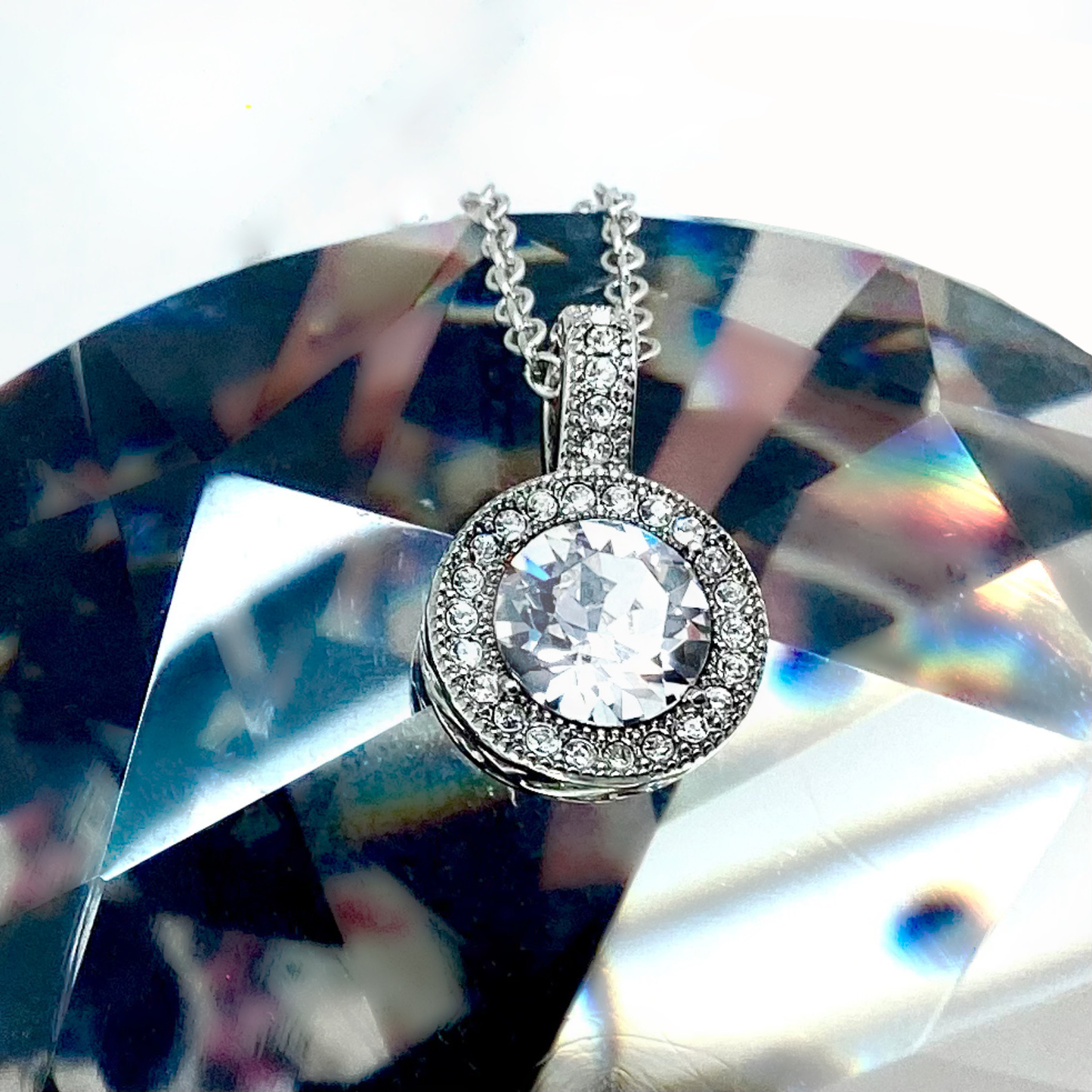 Round Cut Premium Crystal Set