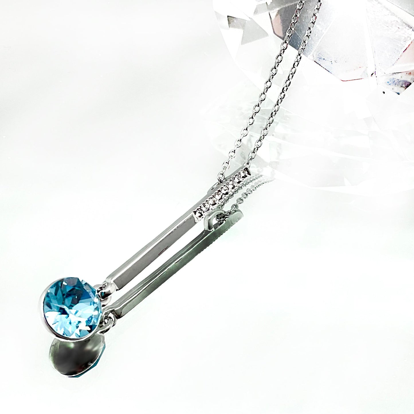 Small Diamond Cut Crystal Drop Set